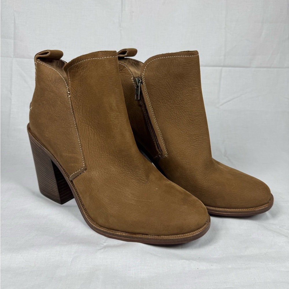 UGG - Women’s Pixley Bootie